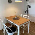 Freundliche *